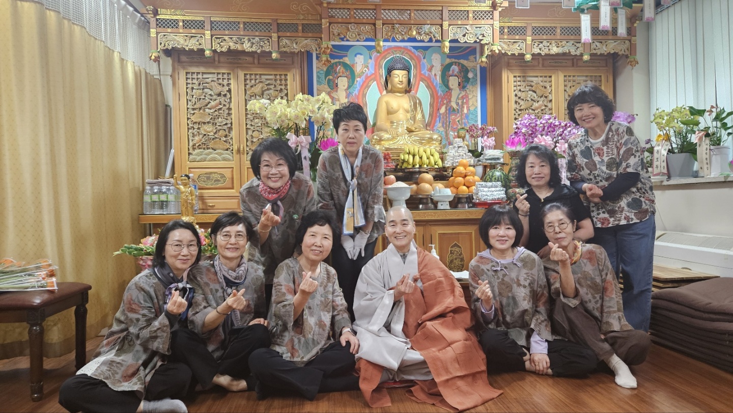 경찰병원 봉축법회 단체사진